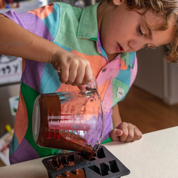 Ice Cube Tray - Letter M is for Mum