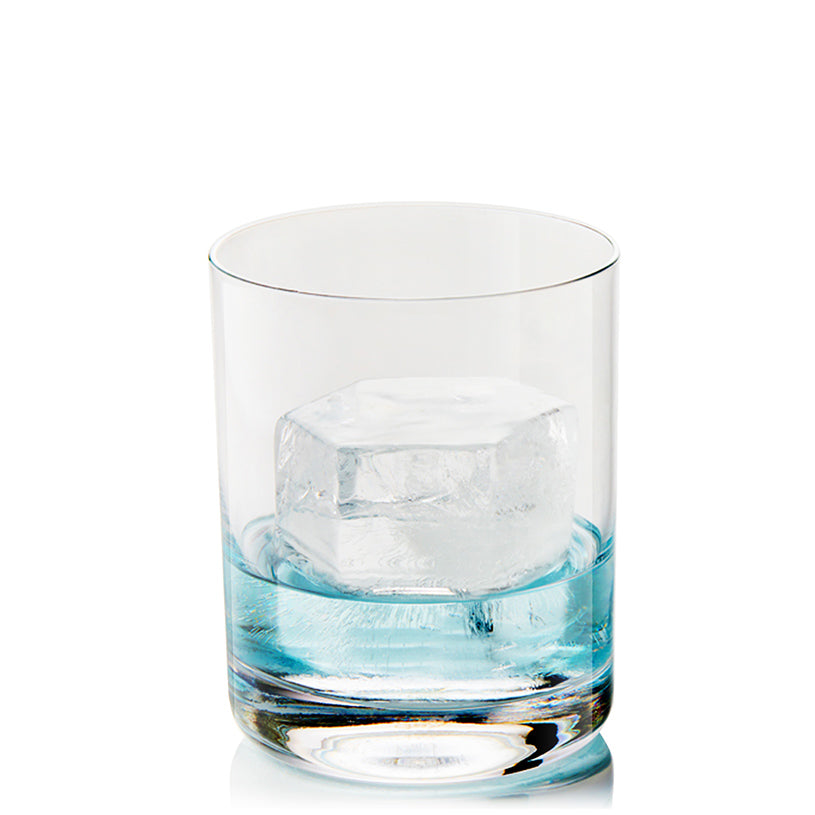 https://www.drinksplinks.com/cdn/shop/products/Shape-Hexagon-Ice-in-Glass-202202-e-commerce_44ffb2dc-efbf-4798-8b76-9834ee7749fd.jpg?v=1680765246&width=1000